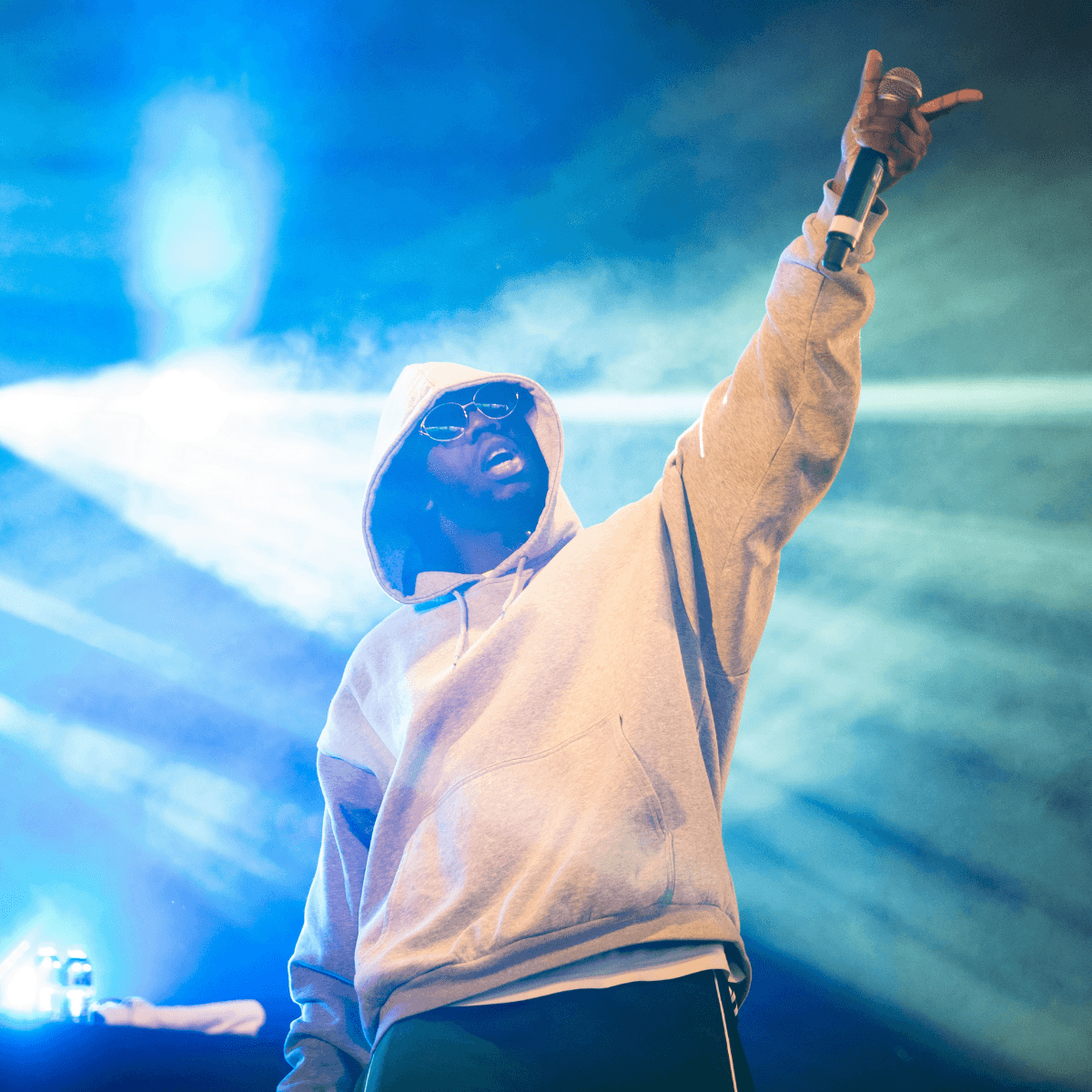 Hip Hop Playlist (100+ Rap and Urban Hits) – 2026