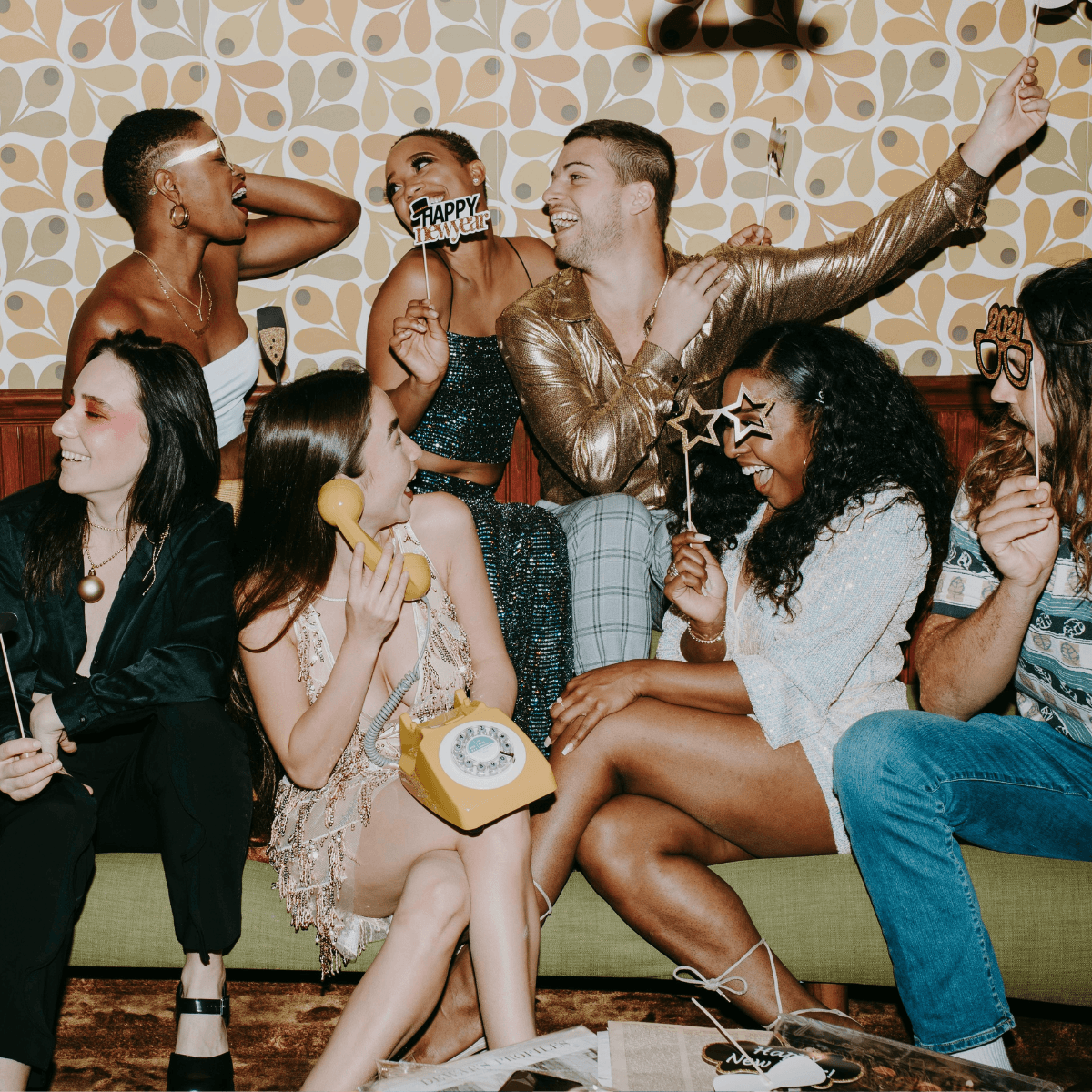 Best 70s Playlist (100+ Disco & Classic Hits)