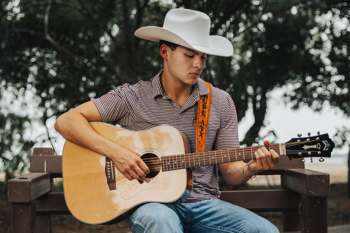 The Best Country Playlist in 2026 (Free on Spotify)